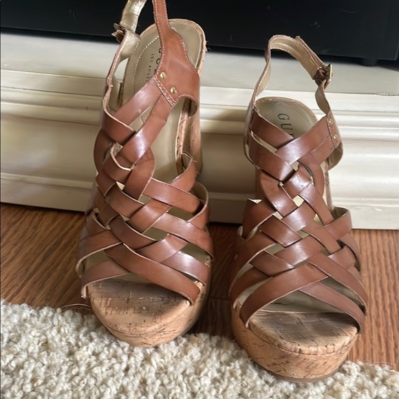 🎉🎈HOST PICK!!🎉🎈GUESS Women's Brown Wedge/cork platform Sandals - Picture 2 of 3
